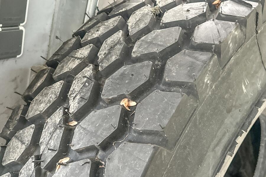 Pneumatika Rodos 385/95R25 - 3