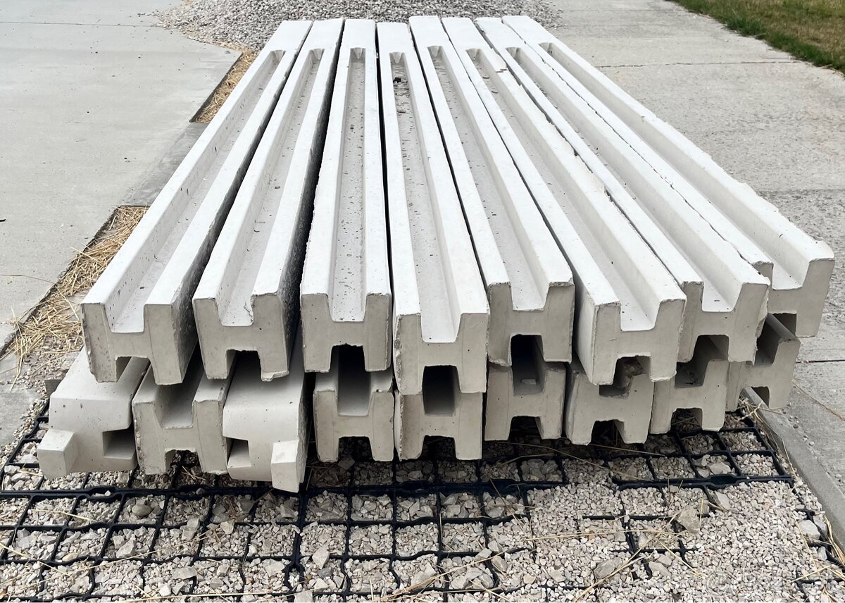 Stlpy na betonovy plot - 3
