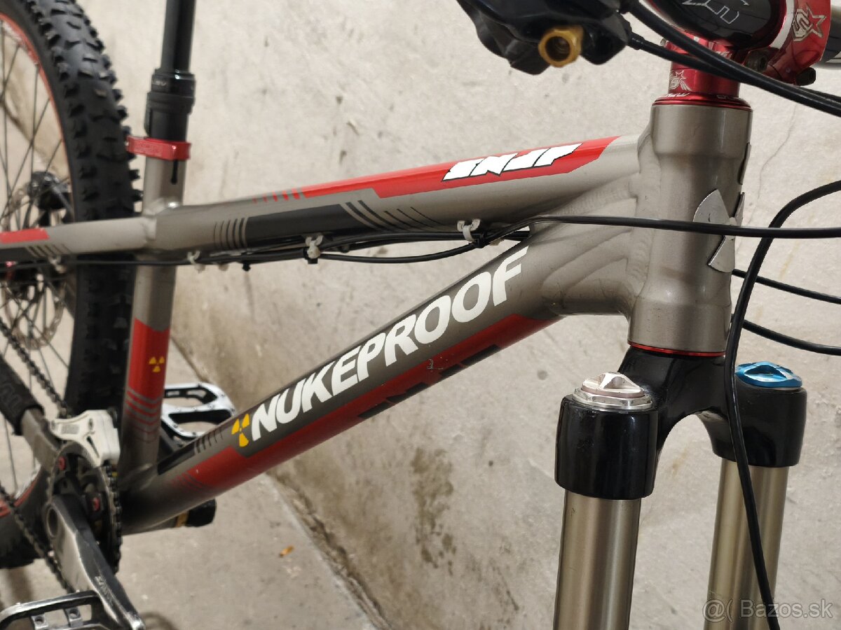 Nukeproof Snap dirt - 3