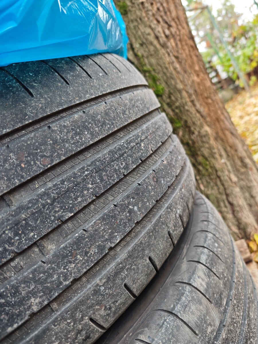 Predam letny komplet 275/45 R20 - 3