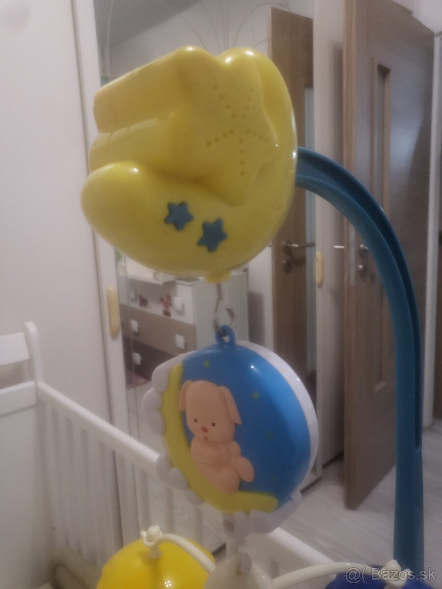 Kolotoč na postieľku - 3