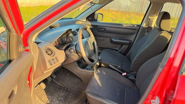 Predám Suzuki Swift - 3