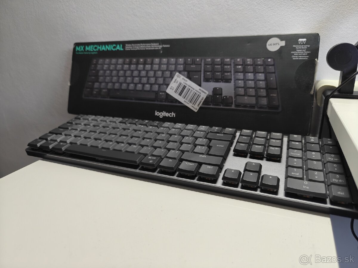 Logitech MX Mechanical - 3