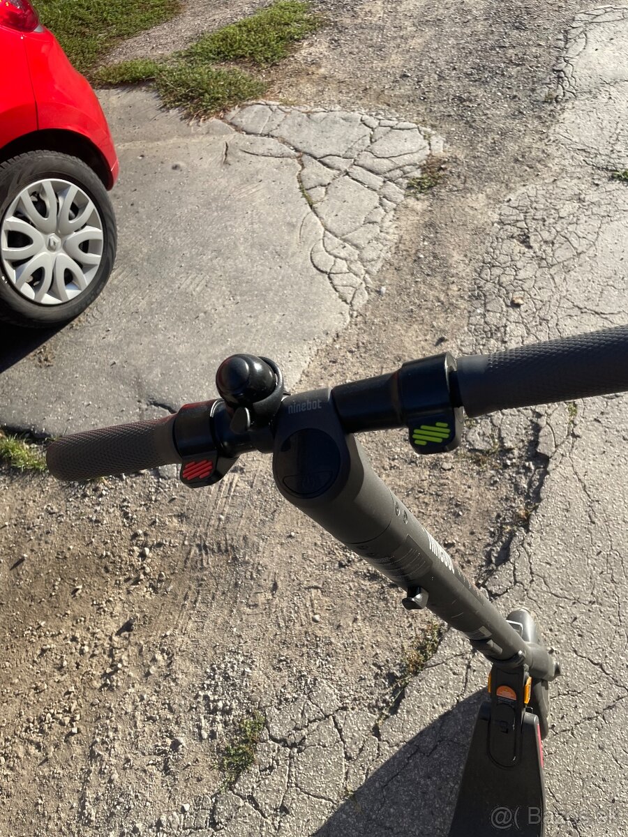 Elektricá kolobežka - 3