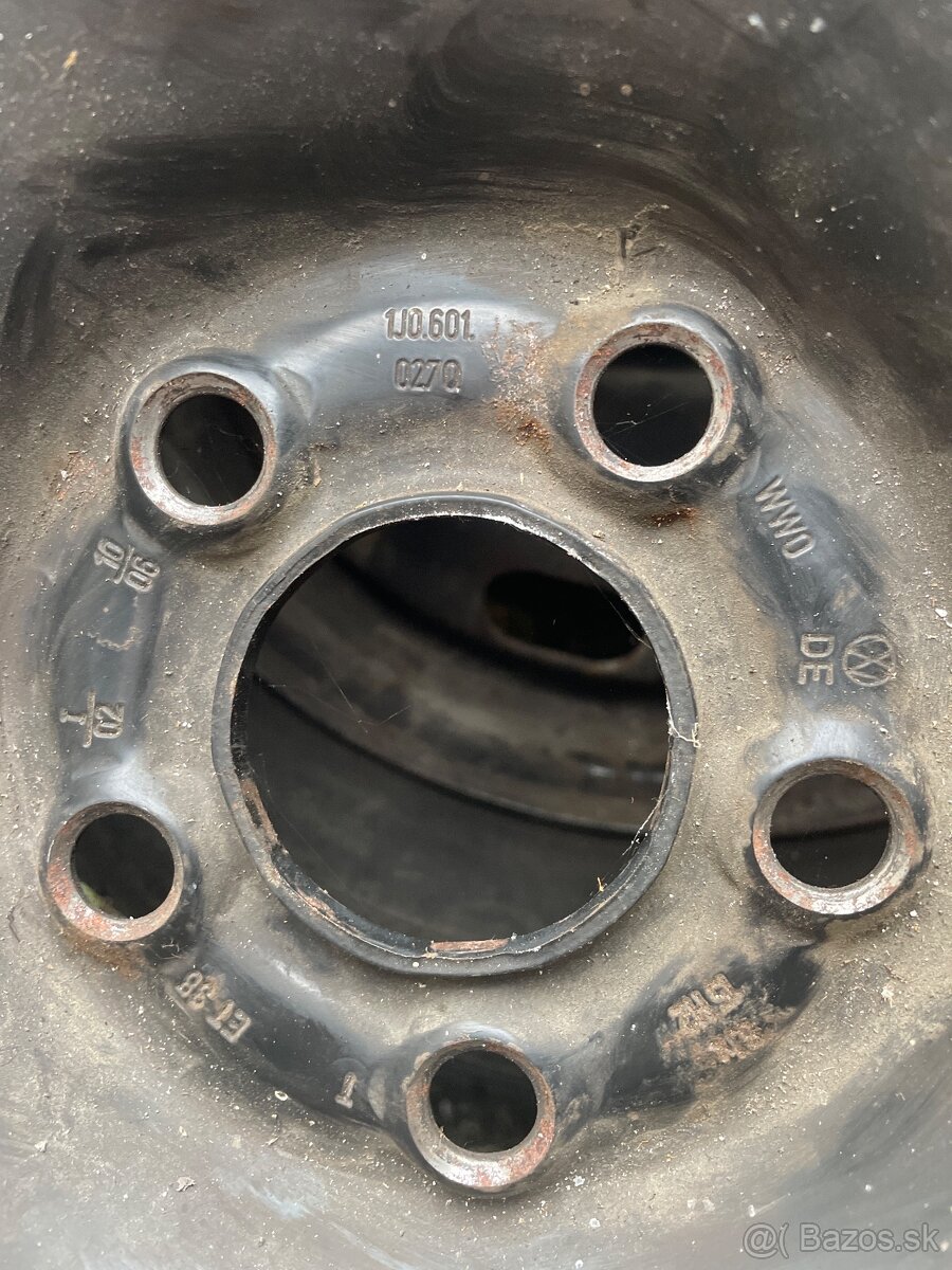 sada plechovych diskov a letne 195/65 r15 - 3
