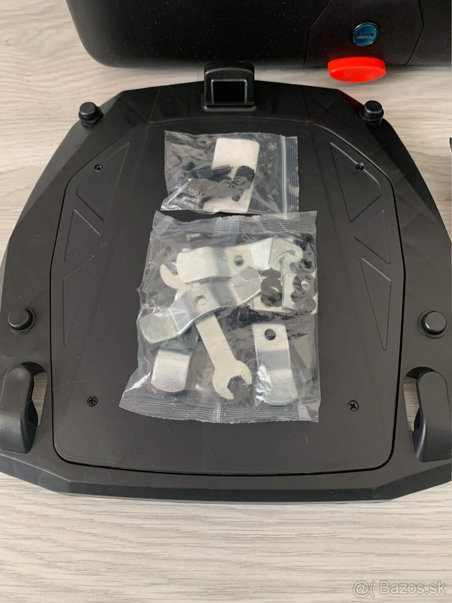 Zadný kufor na motocykel NOVÝ - 3