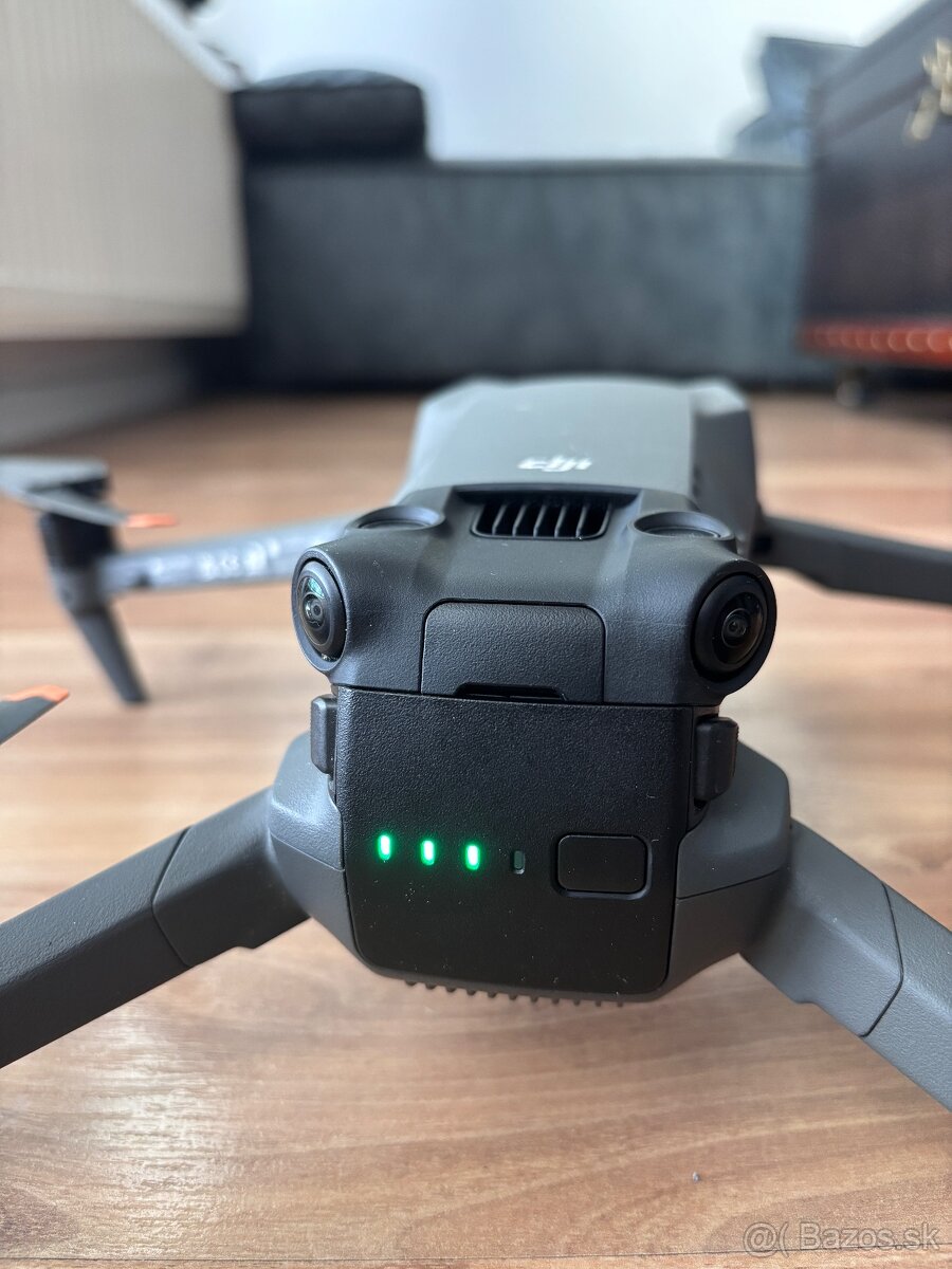 DJI Mavic 3 PRO FLY MORE COMBO - 3
