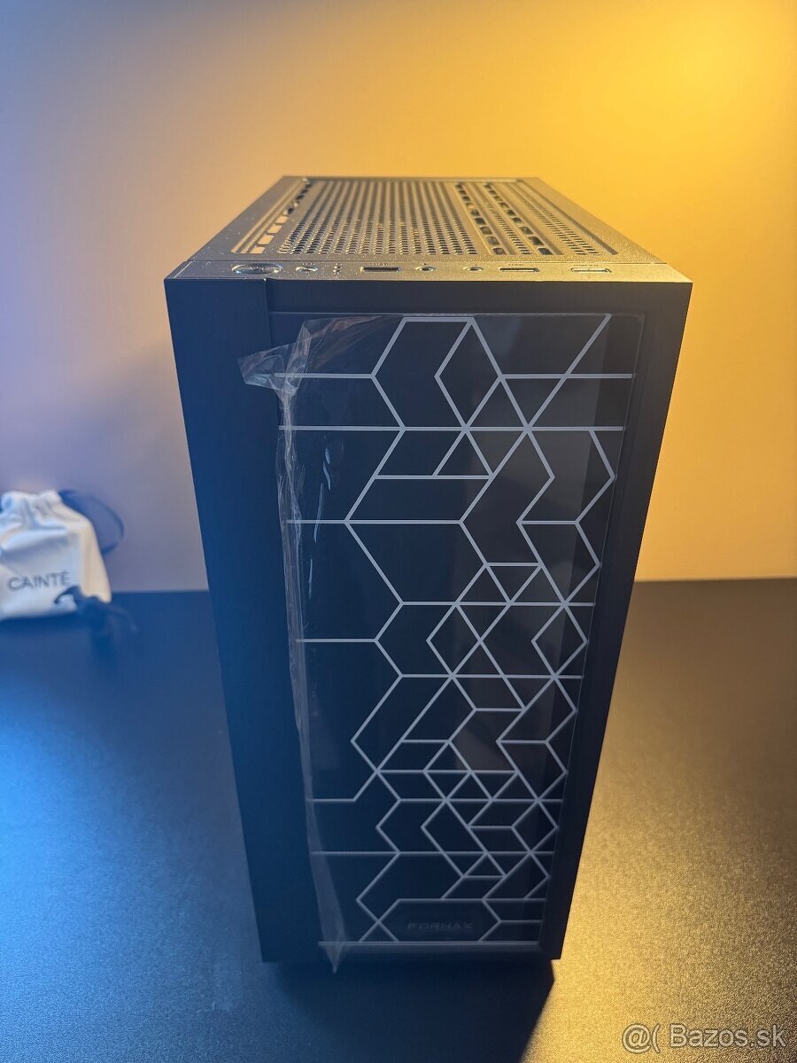 PREDÁM LACNO herný pc - i7 / rtx 2060 / 16gb ram - 3