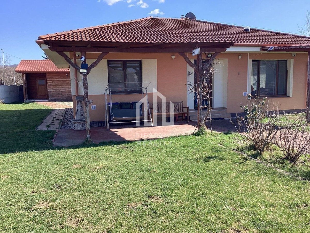 NOVÁ CENA 4-izbový RD s potenciálom ďaľšieho 3i domčeka na - 3