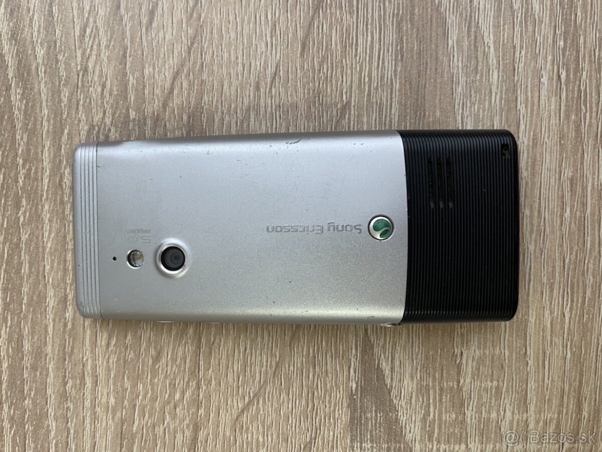 Sony Ericsson J10i2 - 3