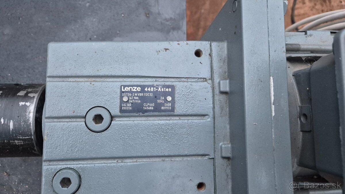 Štiepačka na drevo - 3