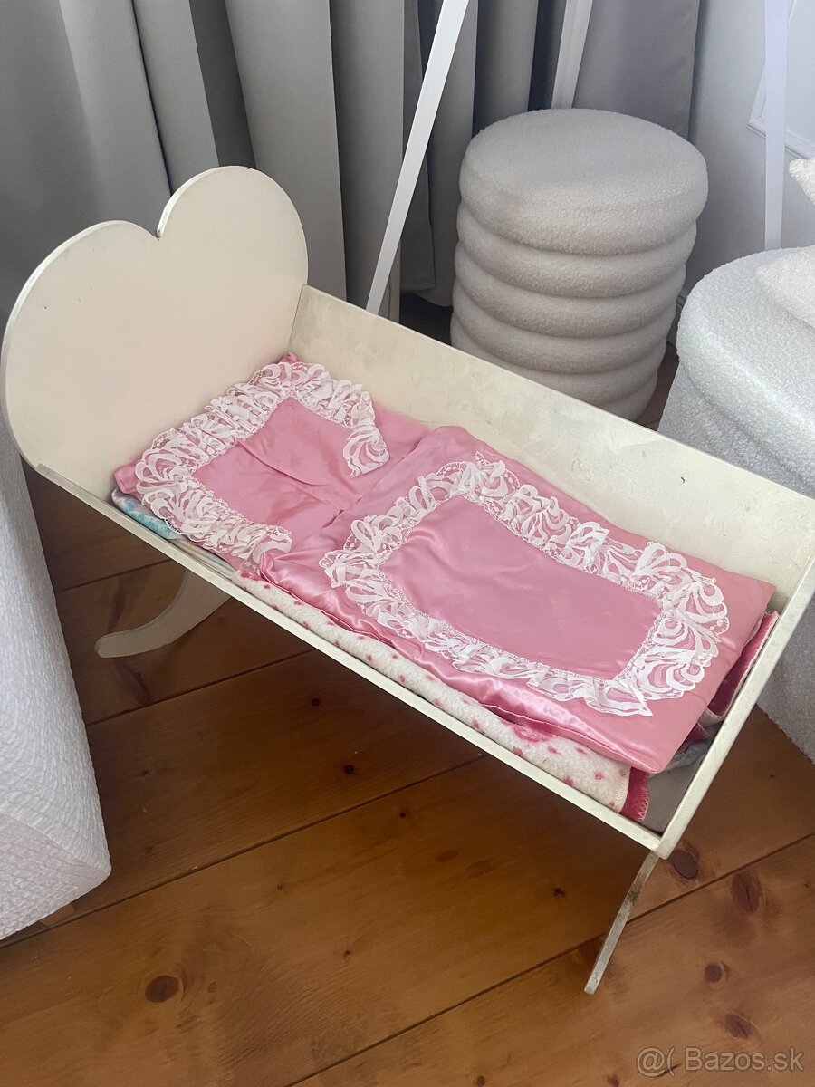 Retro kolíska + 2 bábiky - 3