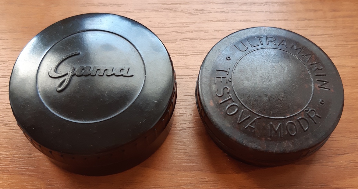 Stare retro CSSR bakelitove krabicky a puzdro - 3