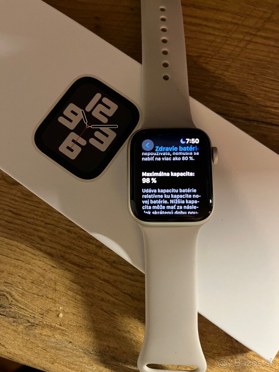 Apple Watch SE - 3