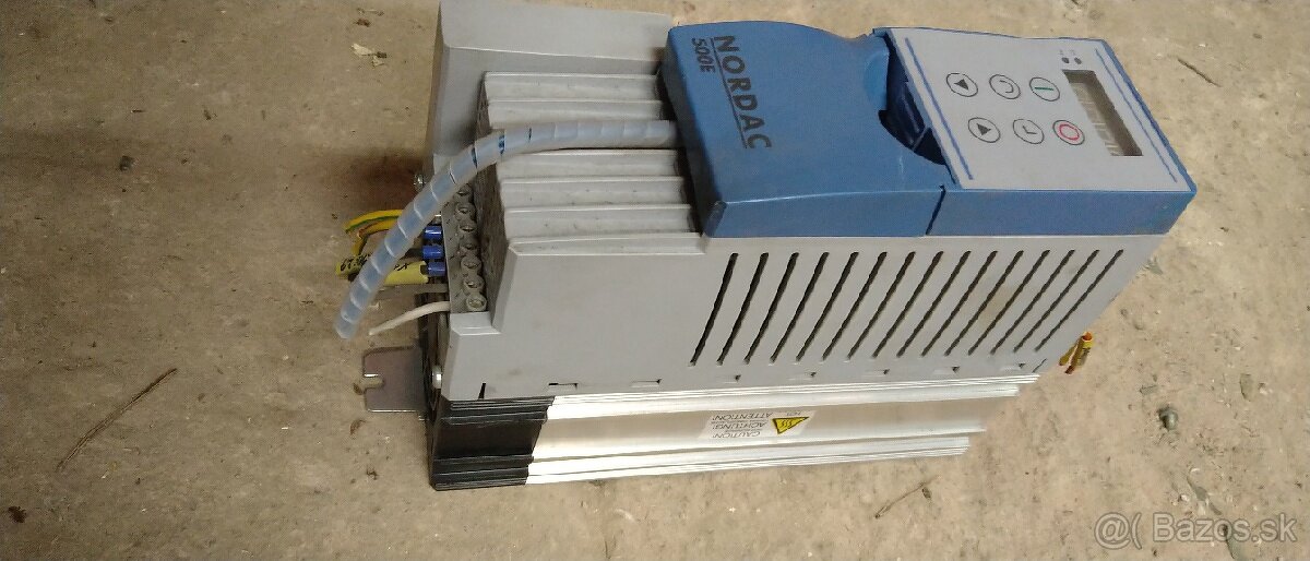 Frekvencny menič NORDAC 4kW + ovládací panel s displejom - 3