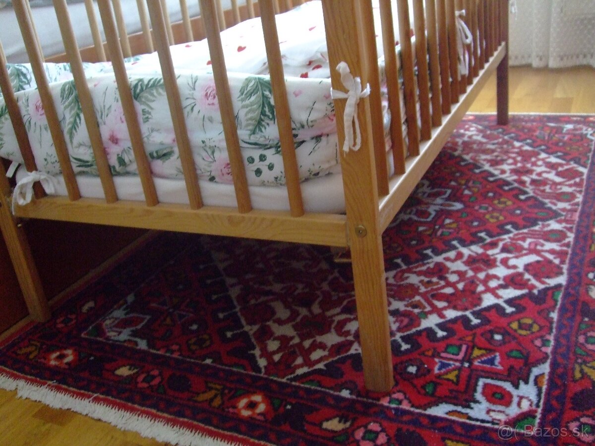 Drevená detská postieľka - 3
