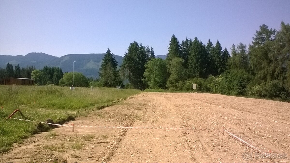 Velky stavebny pozemok Jamnik 1027m2 - 3