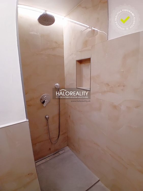 HALO reality - Predaj, jednoizbový byt Lučenec, elegantný, s - 3