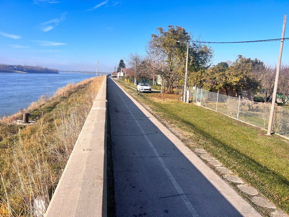 Pozemok na alzbetinom ostrove - 3