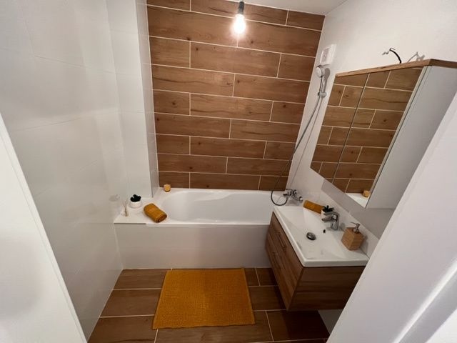 Novo zrekonštr. 3 izb. byt, SÚMRAČNÁ ul. - 3