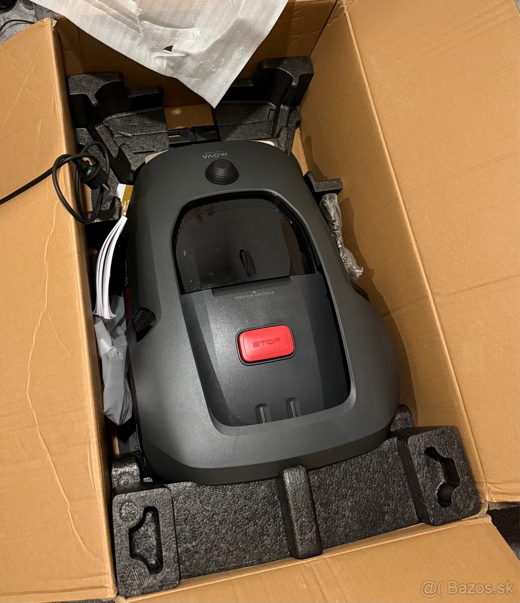 Robotická kosačka Dreame Mova M1000 - 3