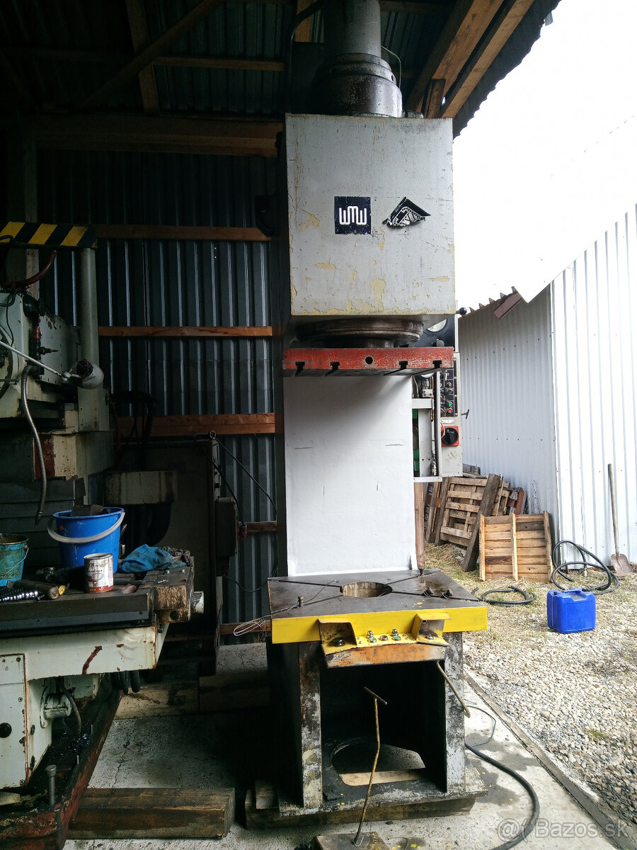 lis hydraulicky ZEULENDORA, typ PYE 160 S/1M - 3