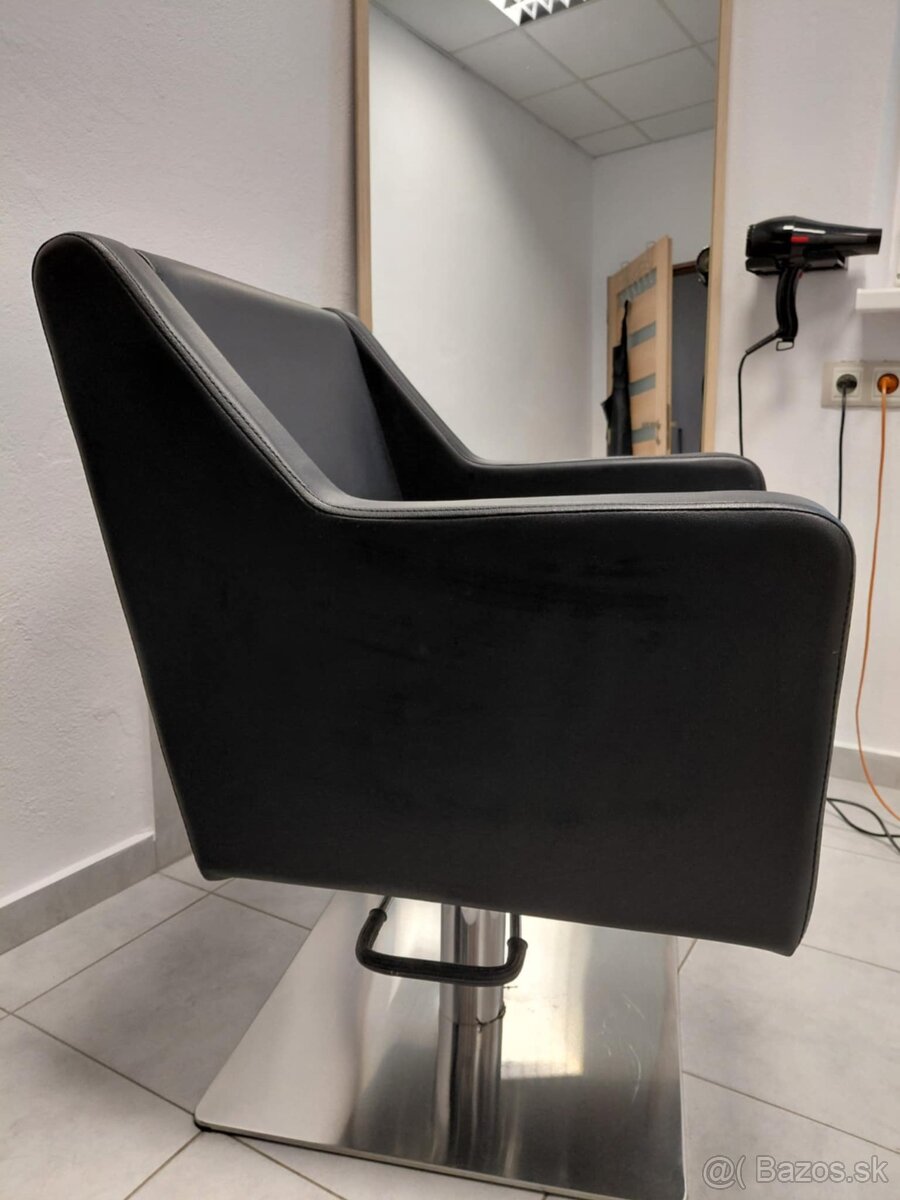 Kadernícke kreslo - 3