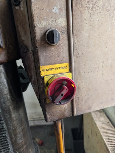 Stĺpová vŕtačka VS 32 B (PKD Dačice) + príslušenstvo - 3