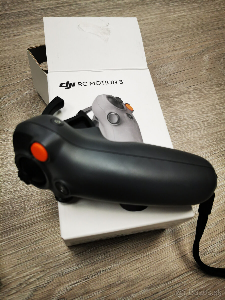 DJI okuliare. DJI ovladanie - 3