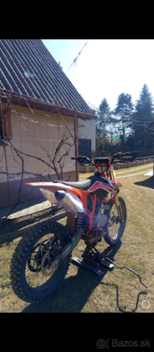 Minirocket Pitrock 250