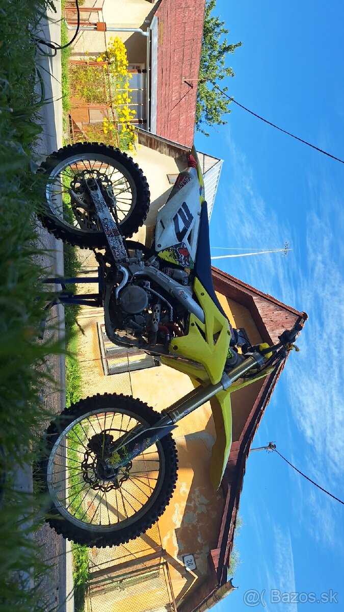 Suzuki rmz 250