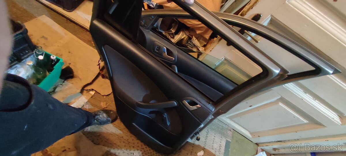 Octavia 1 tour dvere - 3