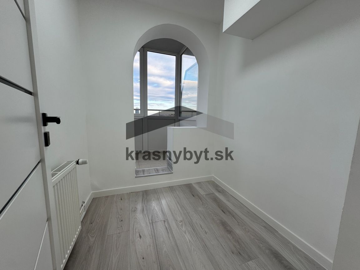 KRÁSNY 3,5 IZB. BYT V TOP LOKALITE - 3