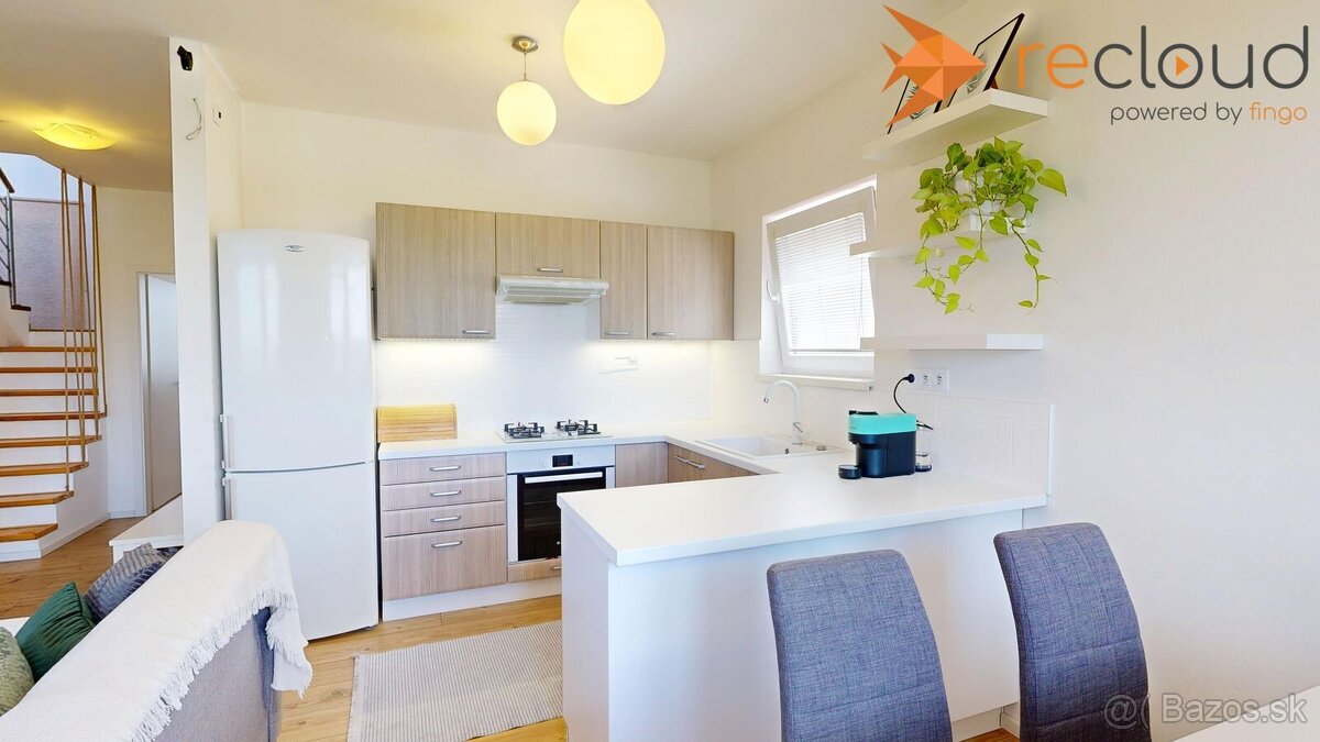 REZERVOVANÉ - Krásny 3 izbový mezonetový byt s veľkou teraso - 3