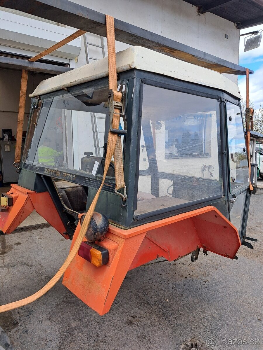 Kabina zetor 7711. 7745. - 3