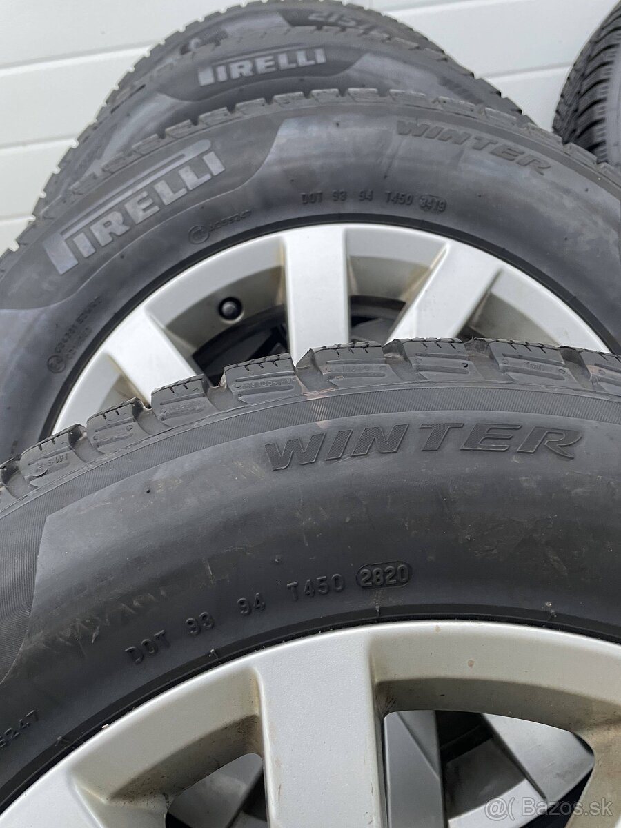 MOON Schwarz Orig.skoda Alu Disky 5x112 215 60 16 Zimné - 3