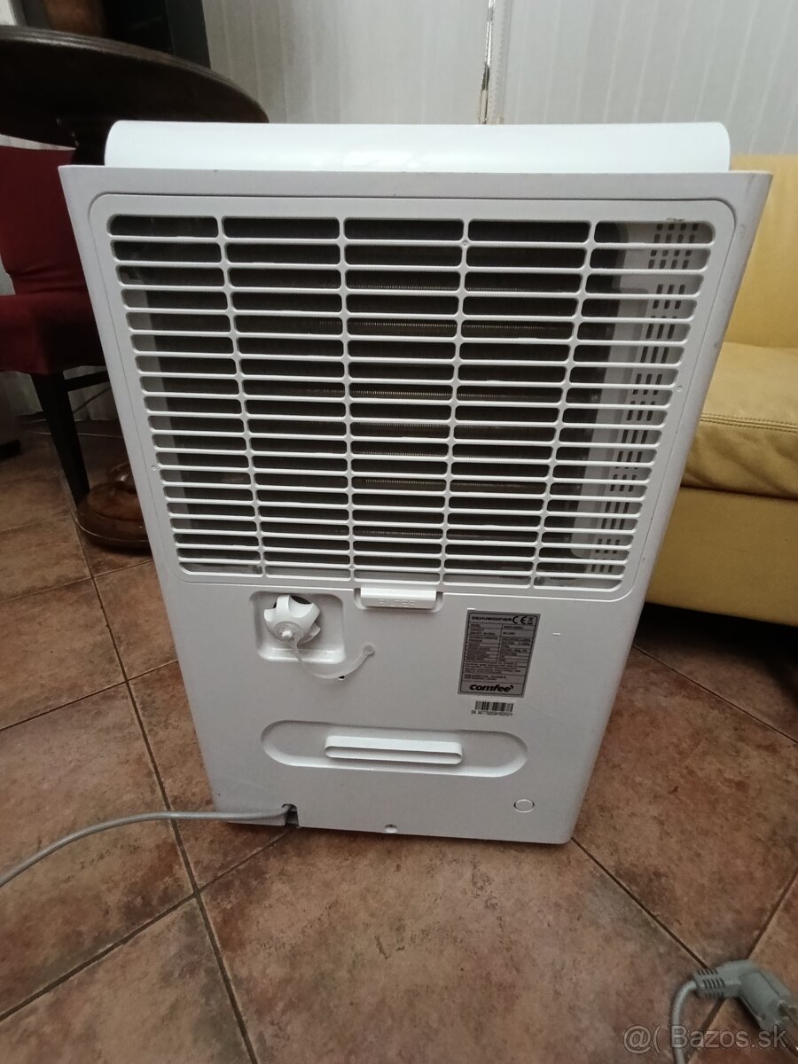 Odvlhčovačka NEFUNKČNÁ - 3