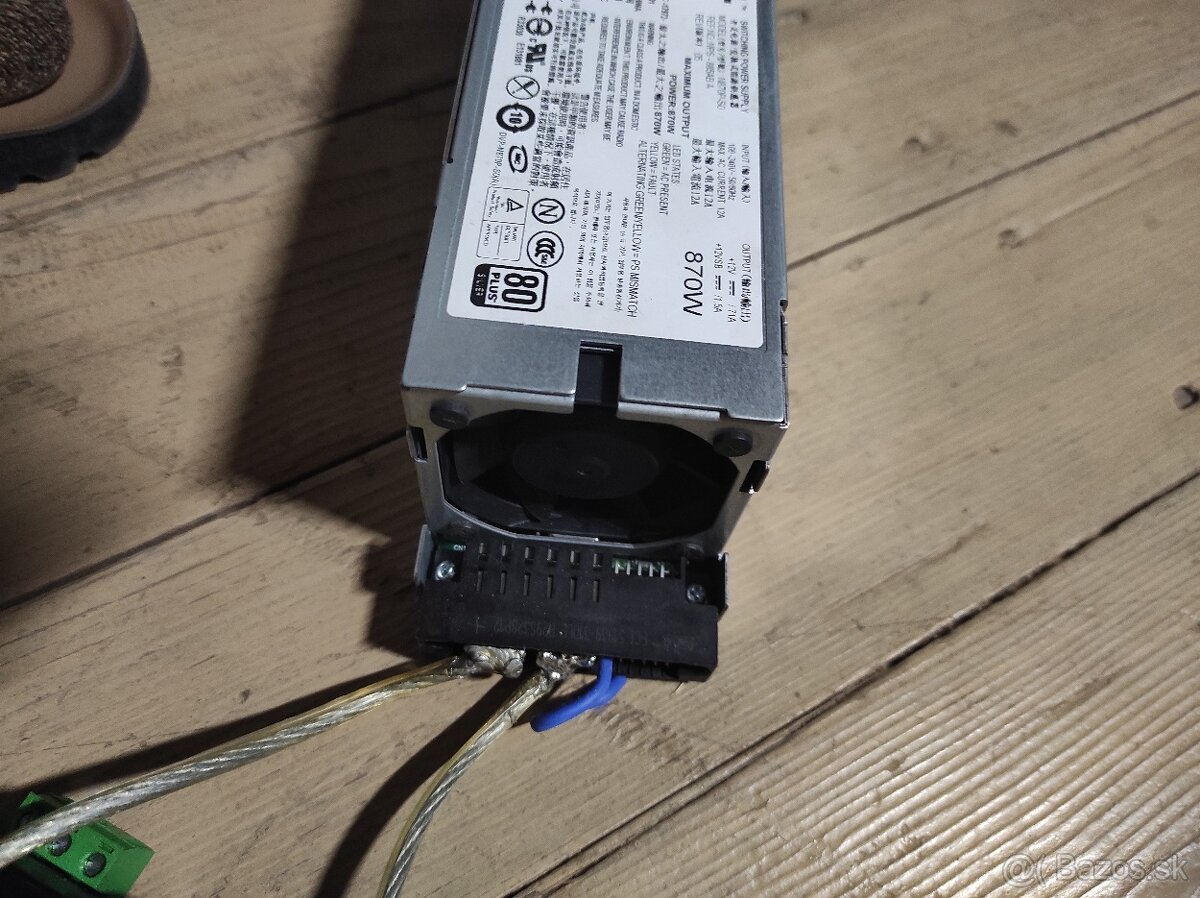 Predám zdroj 12v.......71A - 3