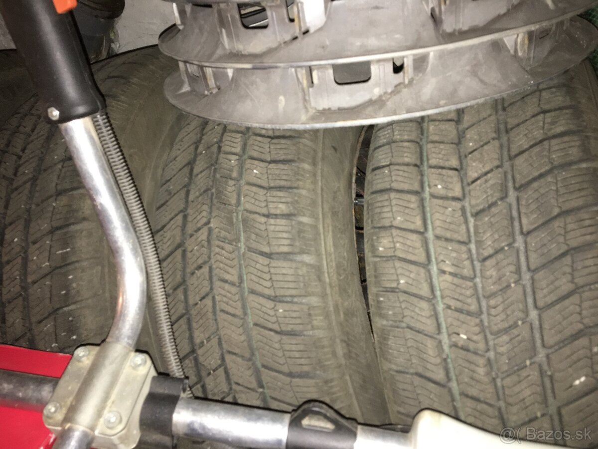 Predam zimne pneu a disky 5x114,3 - 3