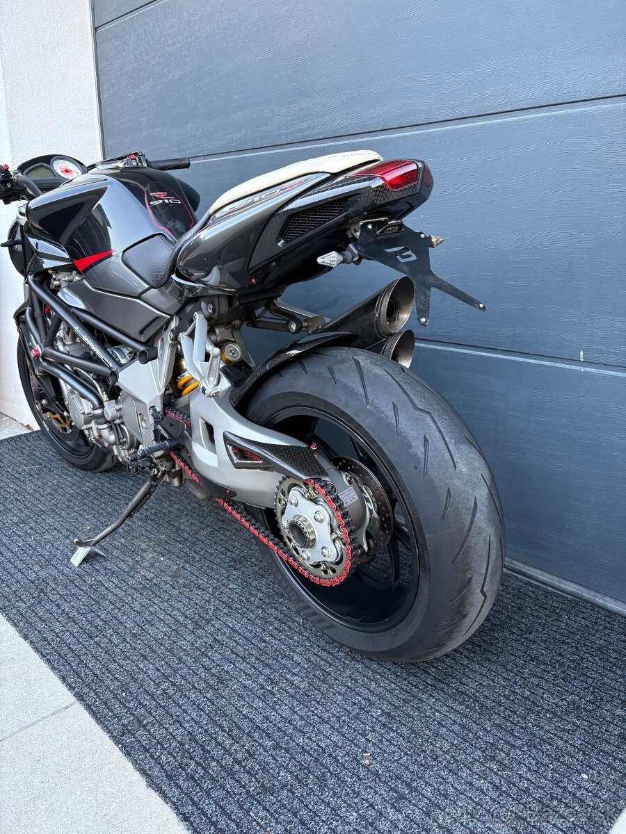 MV Agusta Brutale 910R - 3