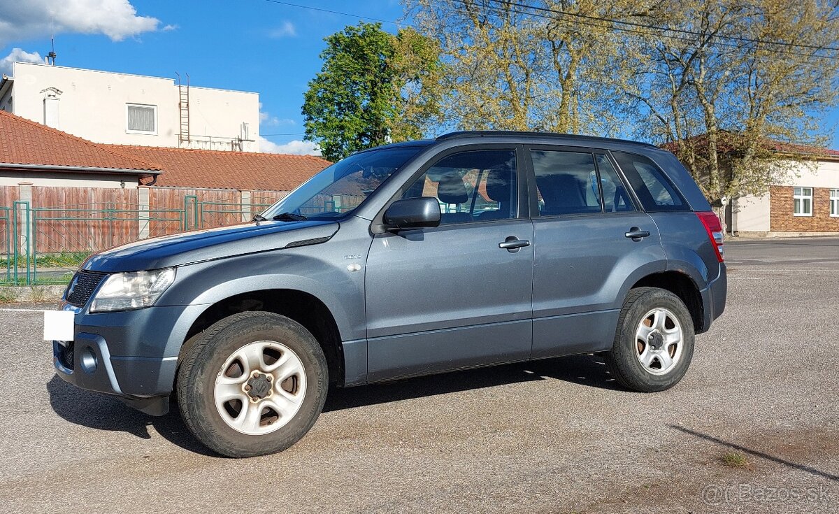 Suzuki Grand Vitara - 3