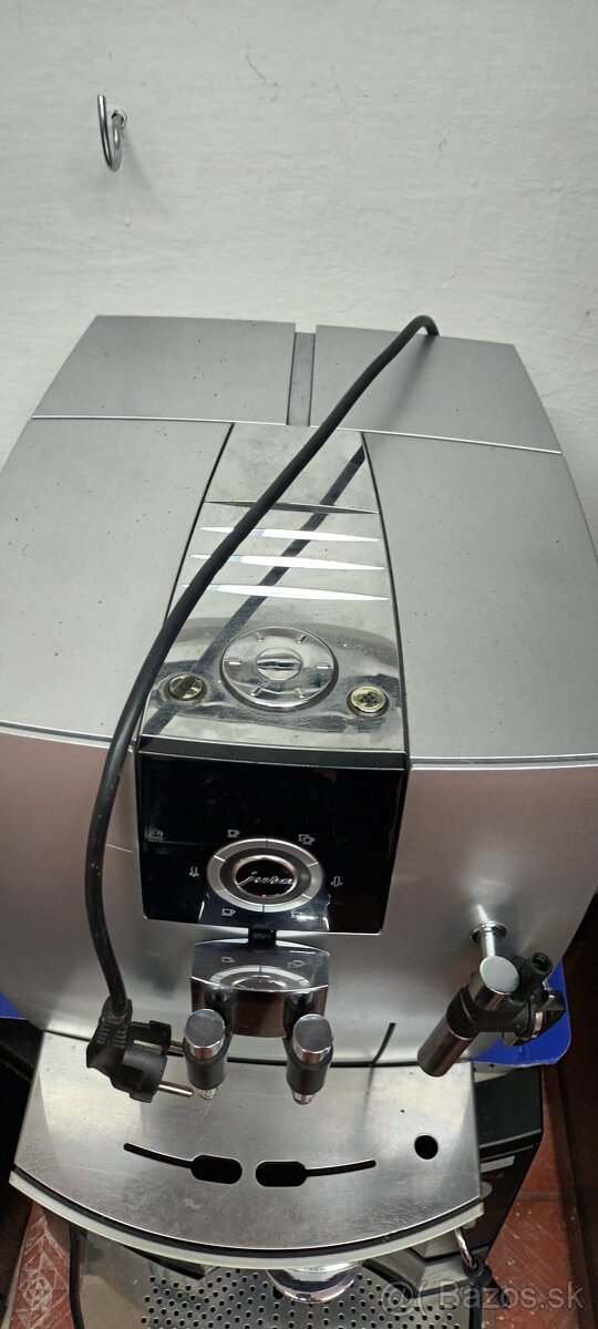 PREDAM KAVOVAR JURA J5 - 3