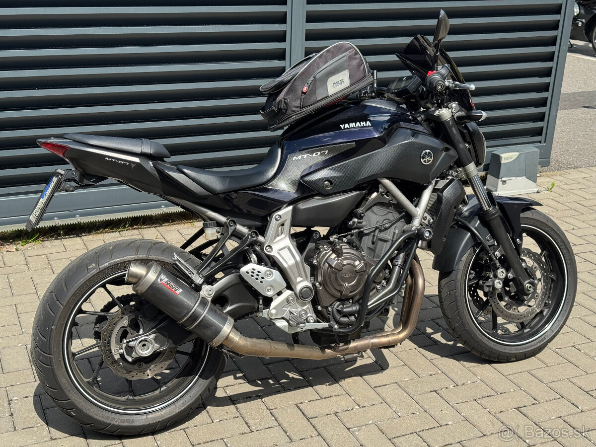 Yamaha MT-07 1 - 3