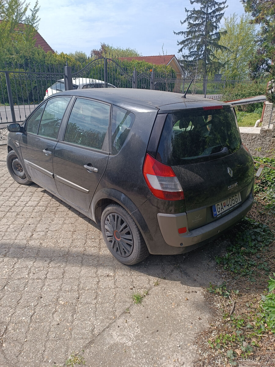 RENAULT SCENIC - 3