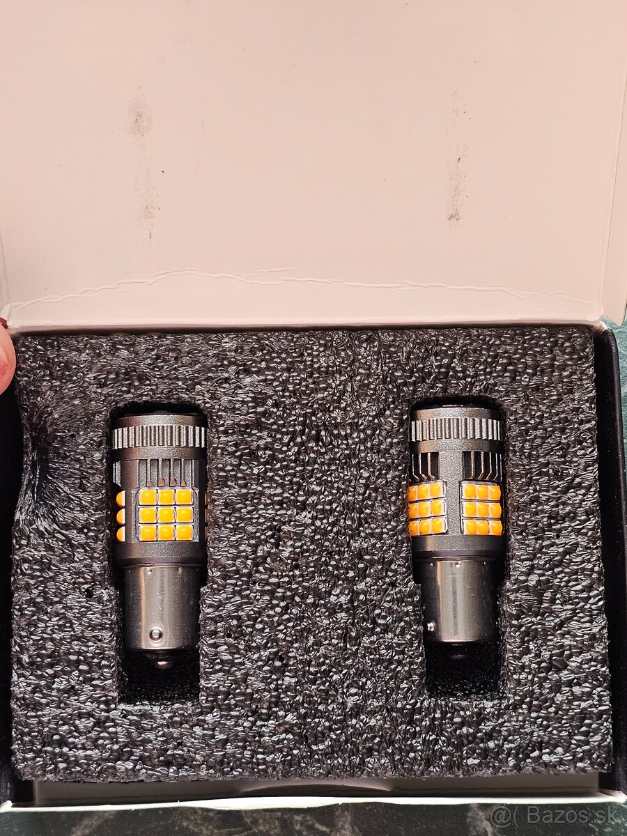 BAU15S PY21W LED blinker oranžová - 3
