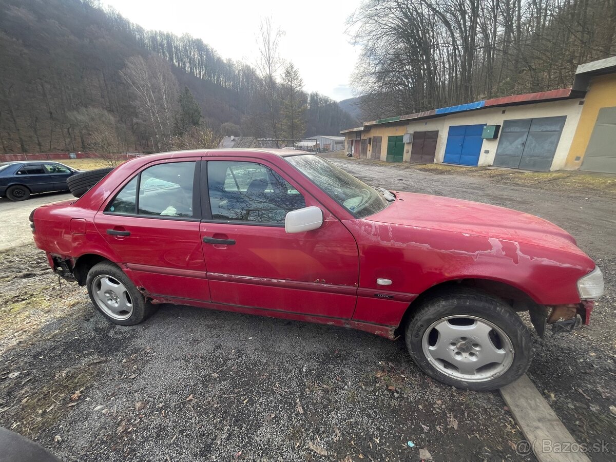 W202 Rozpredam - 3