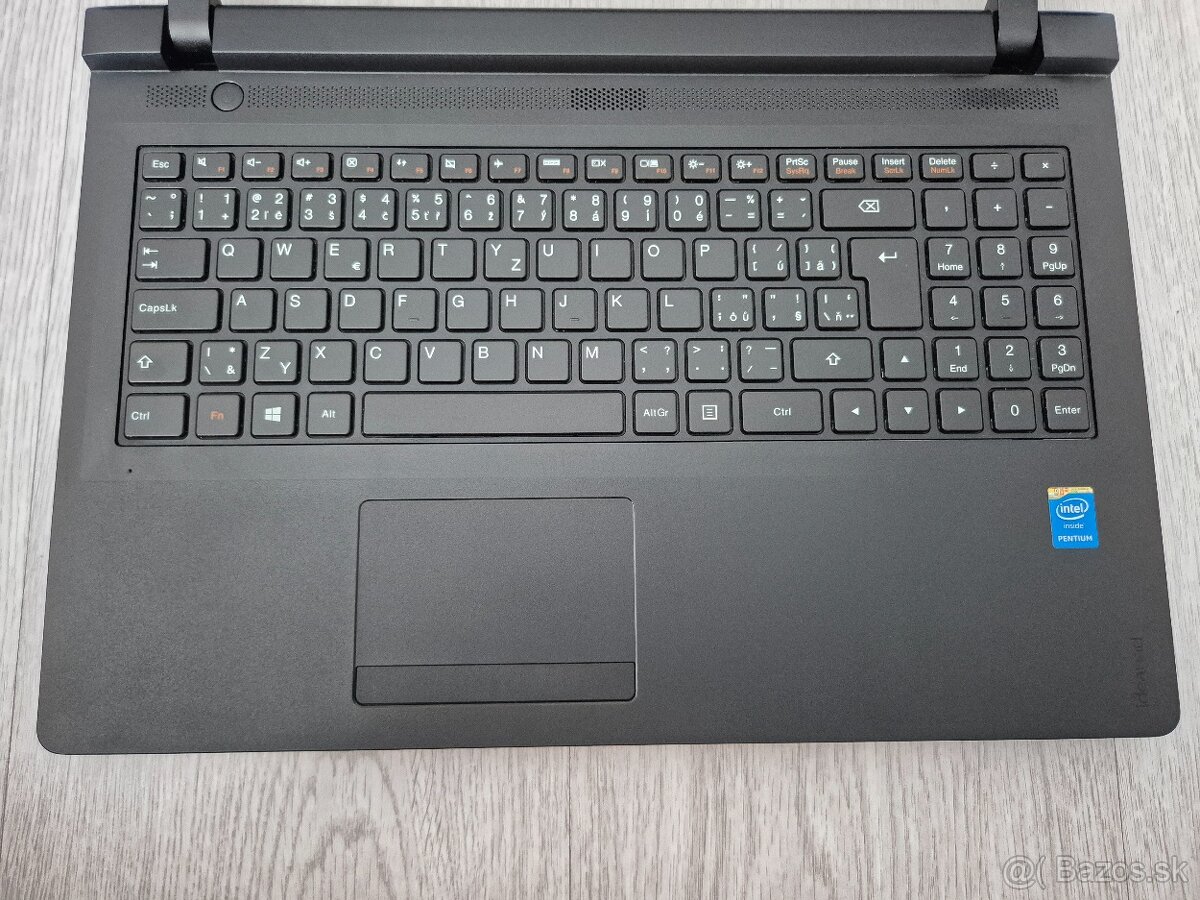 Lenovo IdeaPad 100 15,6" novy SSD hdd - 3