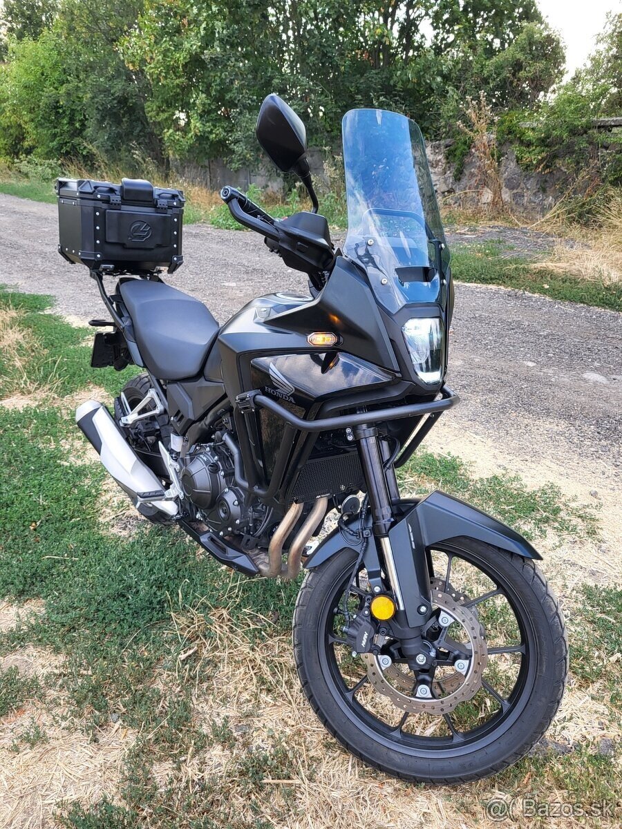 Honda NX500, 2024 - 3