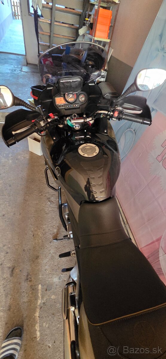 Yamaha TDM900 - 3