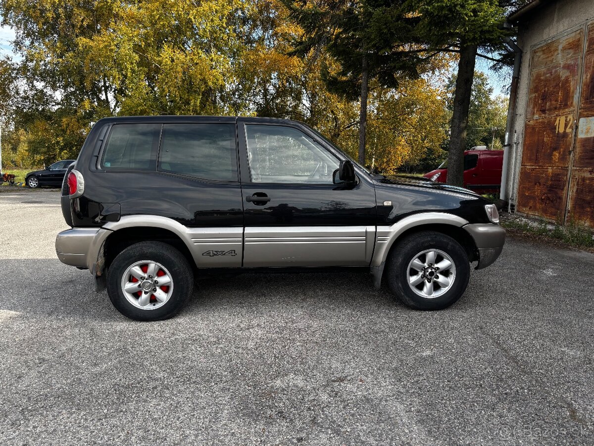 Terrano II - 3